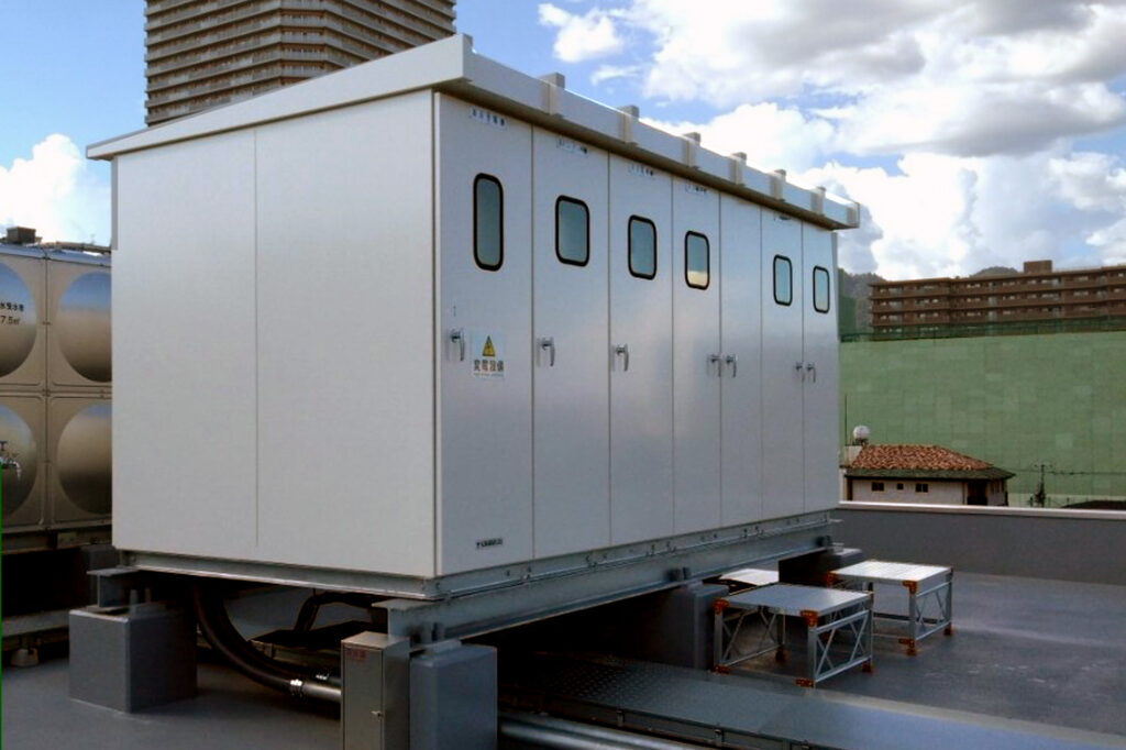 屋上キュービクル